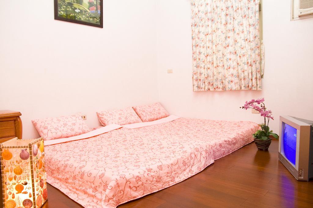 Yilan Xiang Feng Homestay Wujie Habitación foto
